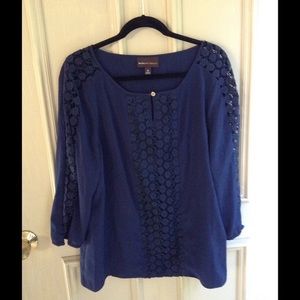 - Dana Buchman navy blouse Sz XL (A)